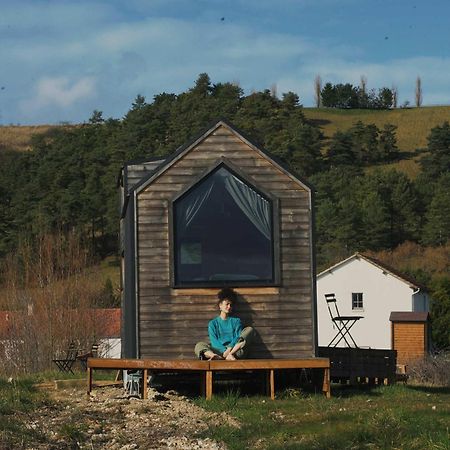 Ezy House 1 By Tiny Away Villa Ezy-sur-Eure Eksteriør billede