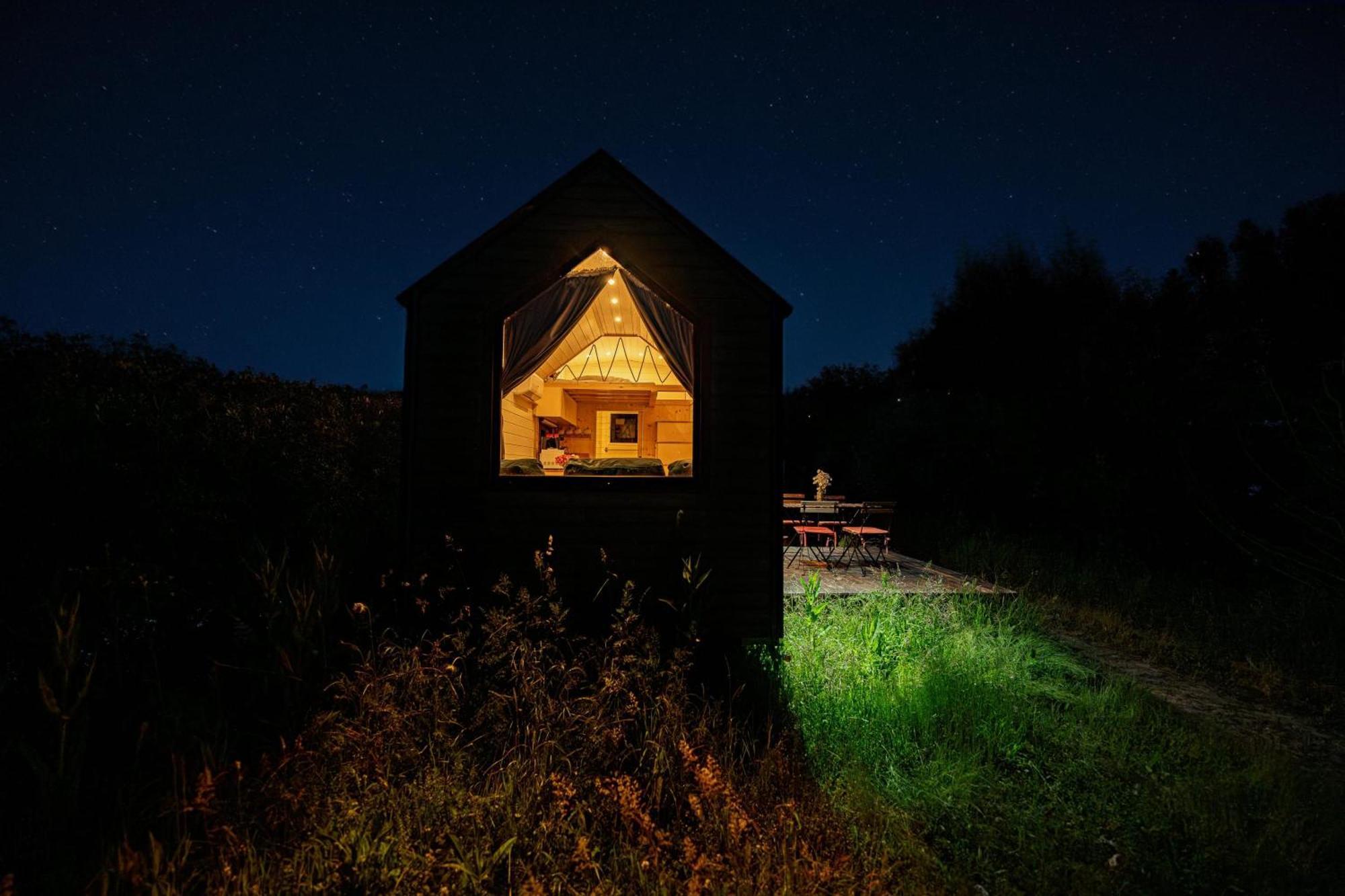 Ezy House 1 By Tiny Away Villa Ezy-sur-Eure Eksteriør billede